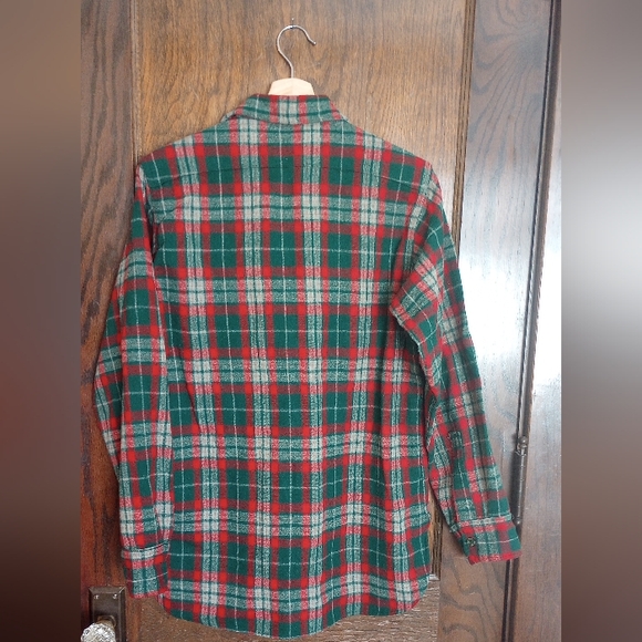 Woolrich Wool Shirt Button Down | Overshirt Plaid Green Red Gray Grey - Picture 6 of 7